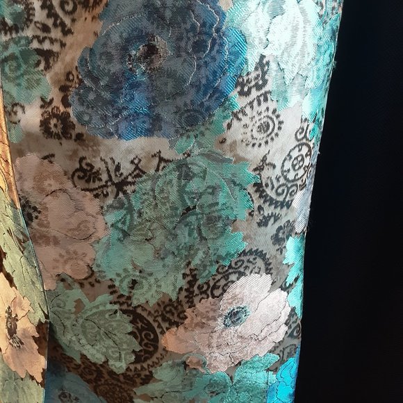 Vintage Style Cocktail Dress by DONCASTER COLLECTION - Picture 14 of 17